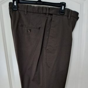 Haggar dress slacks 36x32 light gray-brown